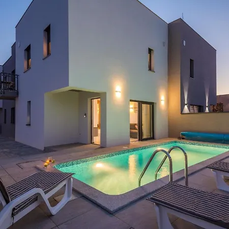 Apartment Spanic 2 *